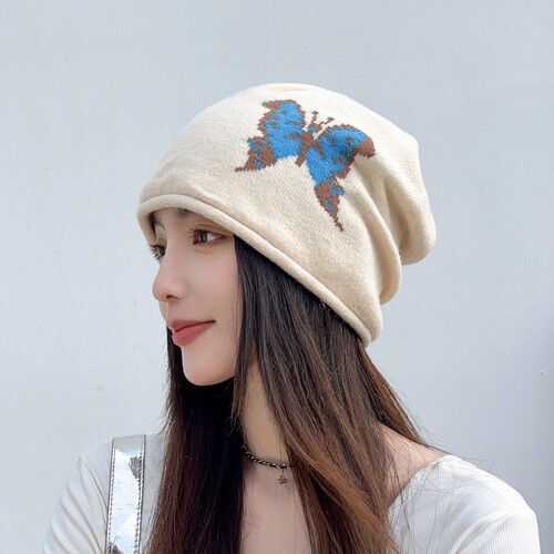 Winter and Autumn Knitted Wool Butterfly Cluster Hat, Warm Ear Cover, Face-Smoothing, Loose Fit, Versatile Hooded Beanie