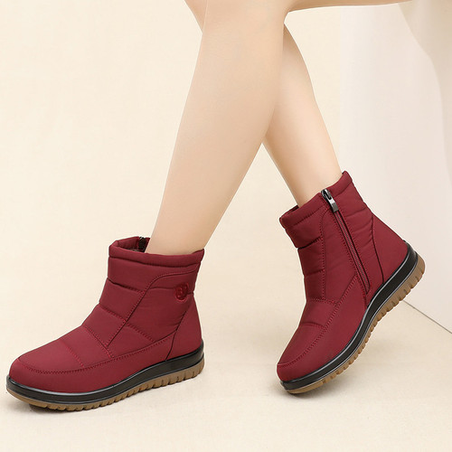 Winter thickened and velvet warm and waterproof mid-calf snow boots for women, anti-slip flat soles, middle-aged and elderly short boots, mother's cotton shoes