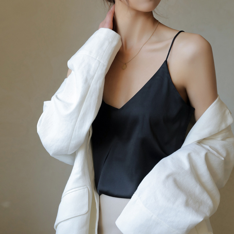 Q camisola de fondo cuidadosamente seleccionada, ropa interior de verano para mujer, top exterior holgado con diseño que cubre el vientre