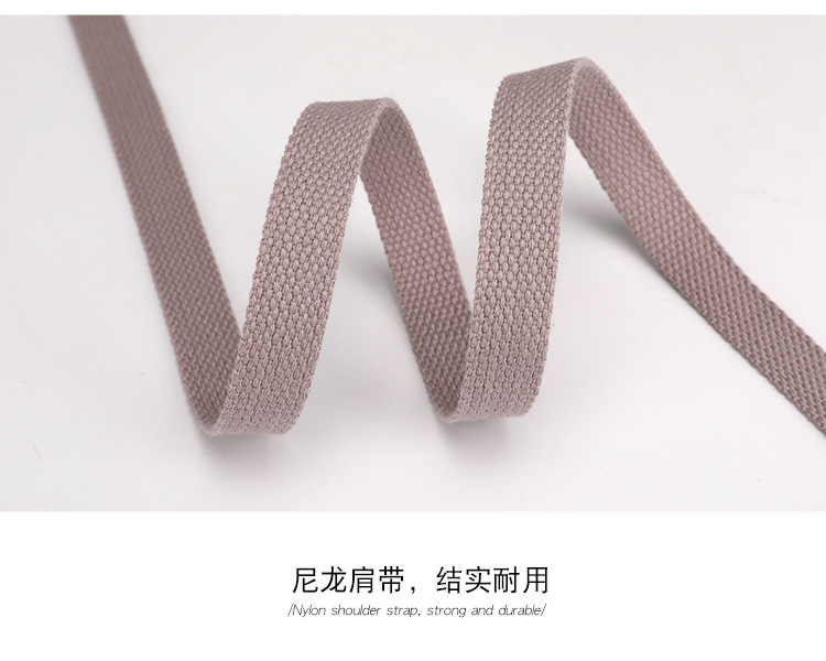 2025 New fashionable and trendy single-shoulder bag for women, outdoor casual, mobile phone key, coin purse, water-resistant nylon bag undefined