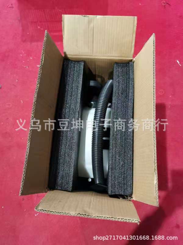 23116906650_2069110948