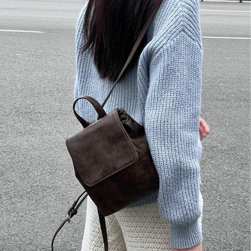 The same texture as Xiaohongshu, small and retro American brown backpack, new style ins simple and versatile shoulder bag