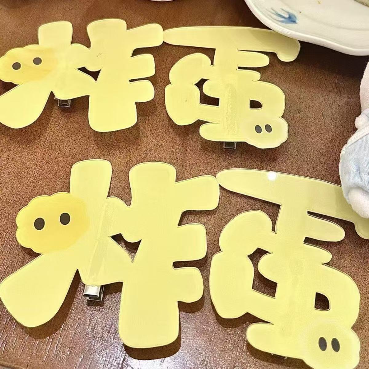 5987 Fried Egg Hairpins - Egg