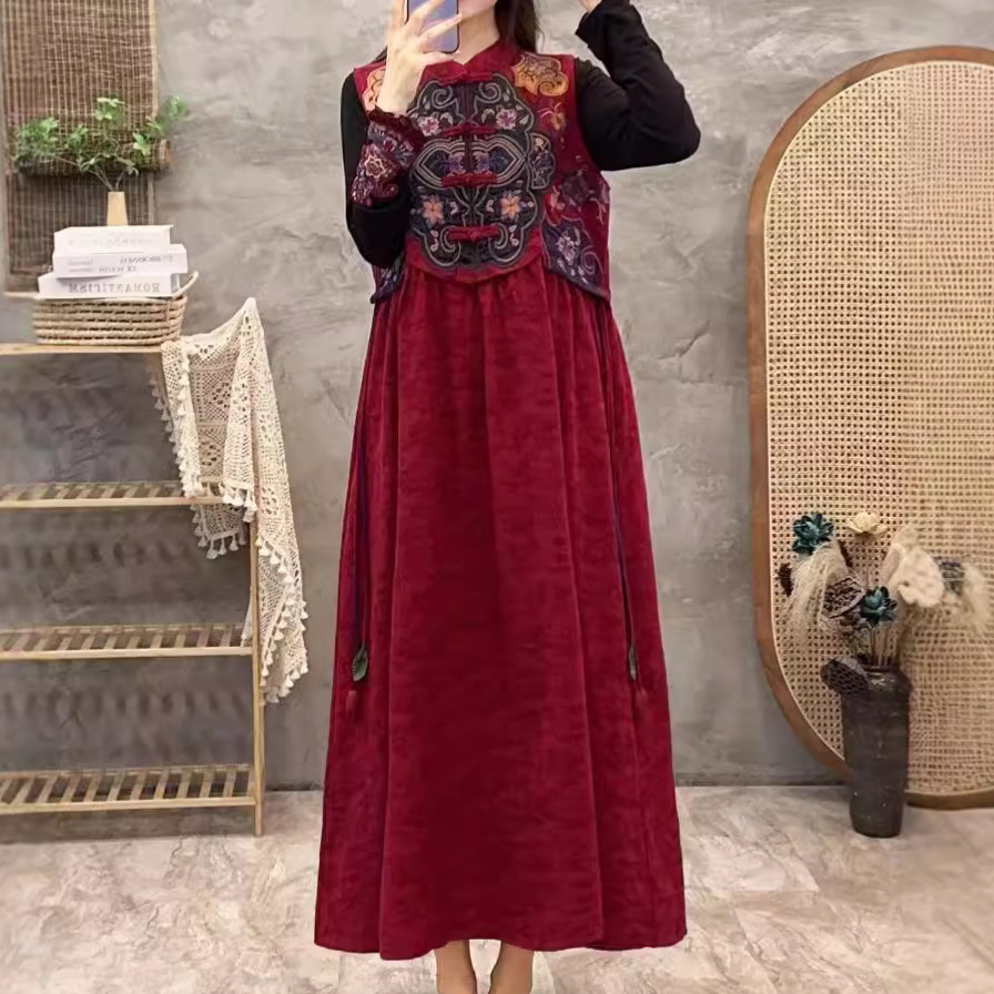 Autumn ethnic sleevless dress