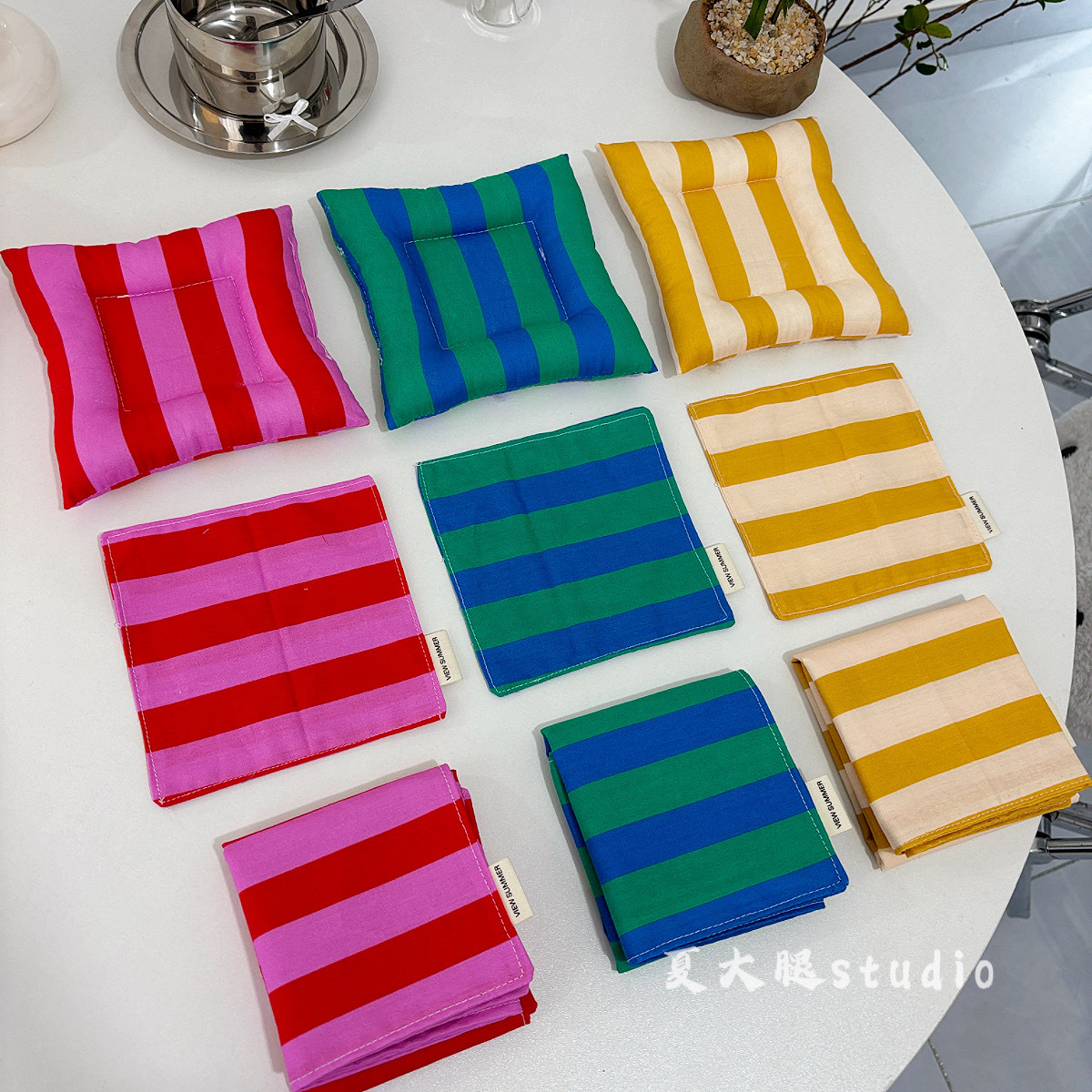 Dopaminas rayas de viento multicolor tela de cocina rayas almohadilla de comedor sensación de atmósfera propensos nuevos adornos para el hogar