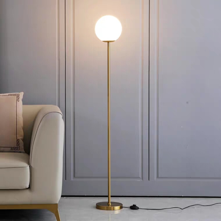Nordic ins floor lamp minimalist living room corner vertical bedroom bedside personality glass ball sofa side table lamp Nordic ins floor lamp minimalist living room corner vertical bedroom bedside personality glass ball sofa side table lamp