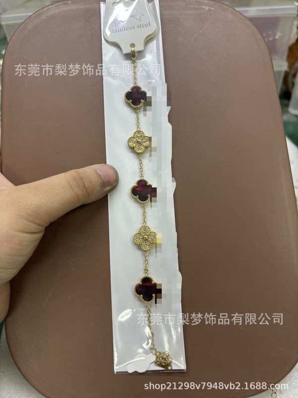 爆款不褪色钛钢双面15mm四叶草镶钻手链18K 手饰女欧美风五花手链|undefined