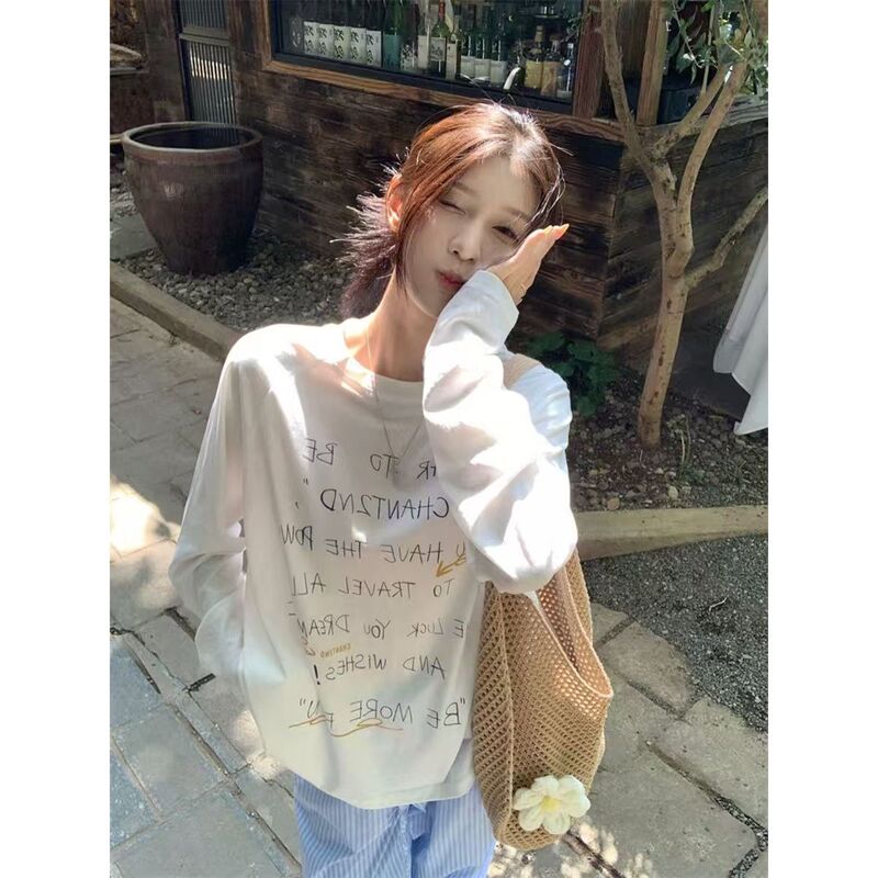 Relaxed and Casual Loose-Fitting Sun-Protective Long-Sleeve Air-Conditioning Base Shirt with a High-End Feel, Casual and Sheer Thin Top Relaxed and Casual Loose-Fitting Sun-Protective Long-Sleeve Air-Conditioning Base Shirt with a High-End Feel, Casual and Sheer Thin Top