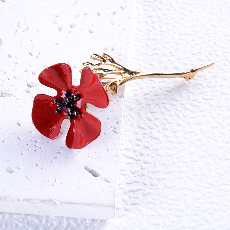 (2개) 유럽과 미국의 패션은 창조적 인 꽃 금속 브로치 틈새 하이 엔드 감각 절묘한 클래식 우아한 액세서리 보석을 특징으로합니다.