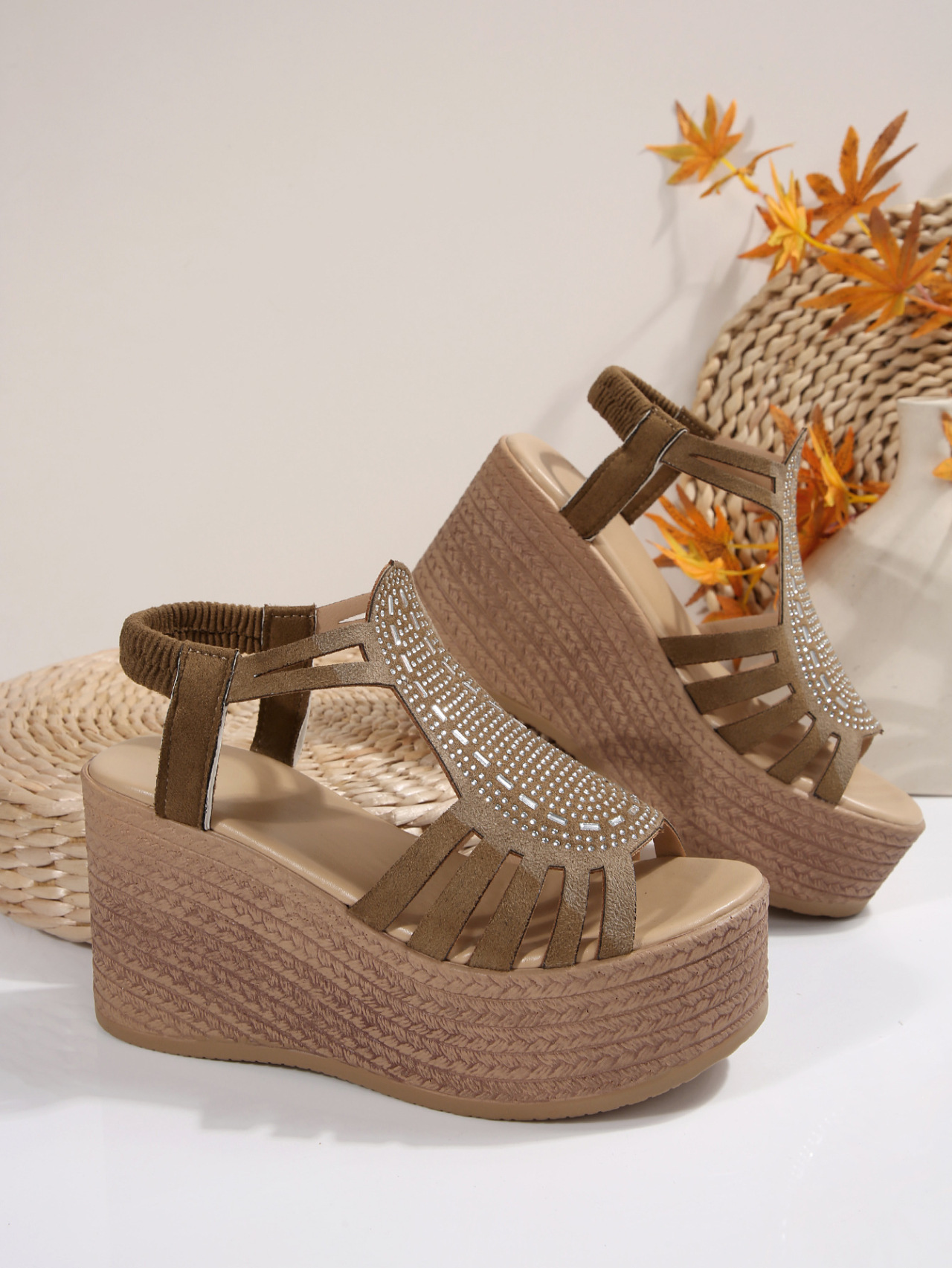 Sandali zeppa donna con strass ed elastico_voghion.com