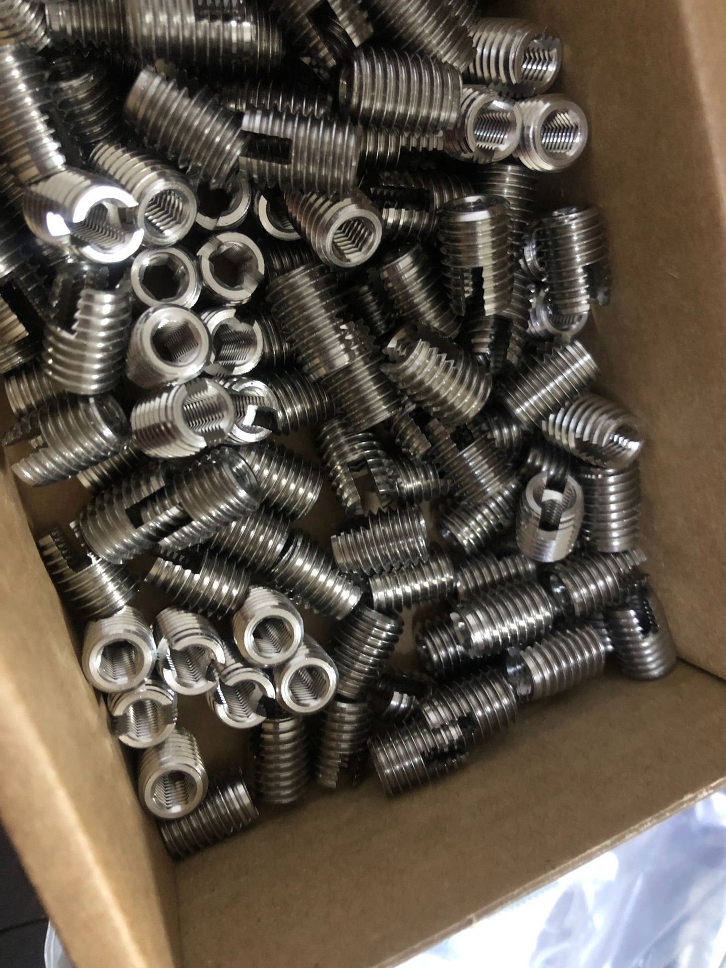 德国Kerb Konus Ensat自攻螺套974 000 040.120K