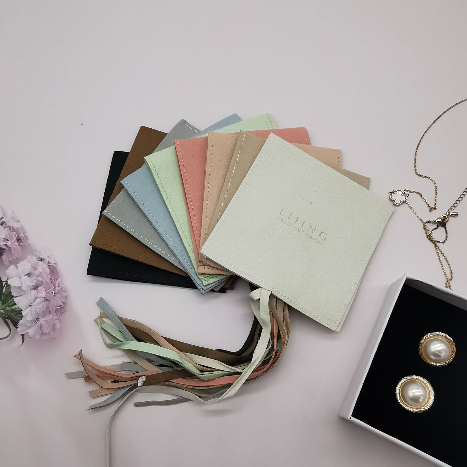 现货女生戒指 项链 耳环包装袋 珠宝首饰品 翻盖袋 超纤收纳袋