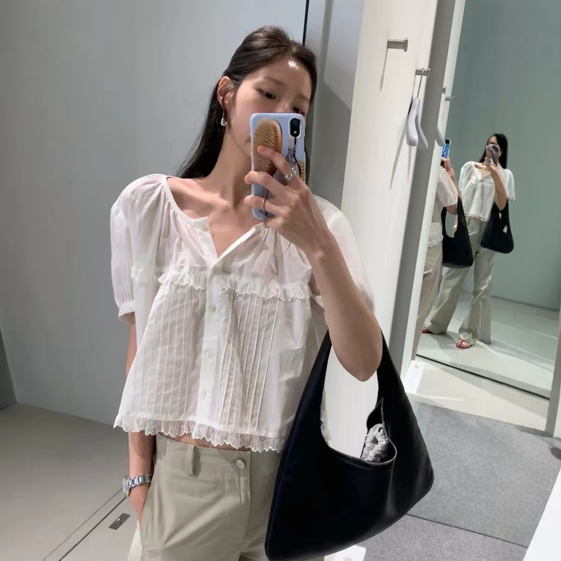 Korean Designer The*Lle Slightly Sheer Lace Short-Sleeved Shirt Korean Style Women's Cotton Lace Breathable Top Korean Designer The*Lle Slightly Sheer Lace Short-Sleeved Shirt Korean Style Women's Cotton Lace Breathable Top