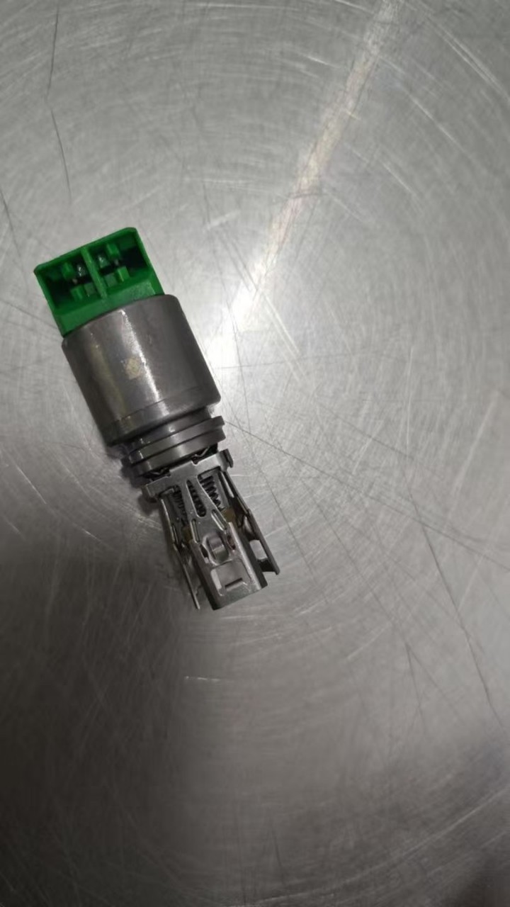8Hp45 8Hp55 Transmission Solenoid Valve the Transmission Solenoid Valve Is Suitable for Volkswagen and Audi