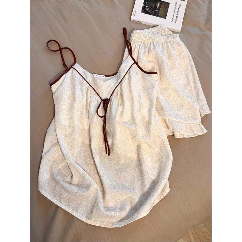 新しい中国風の女性用パジャマ、胸パッド付きの夏用の薄いサスペンダースーツ、屋外で着用できる高級クロスボーダーホーム服|undefined