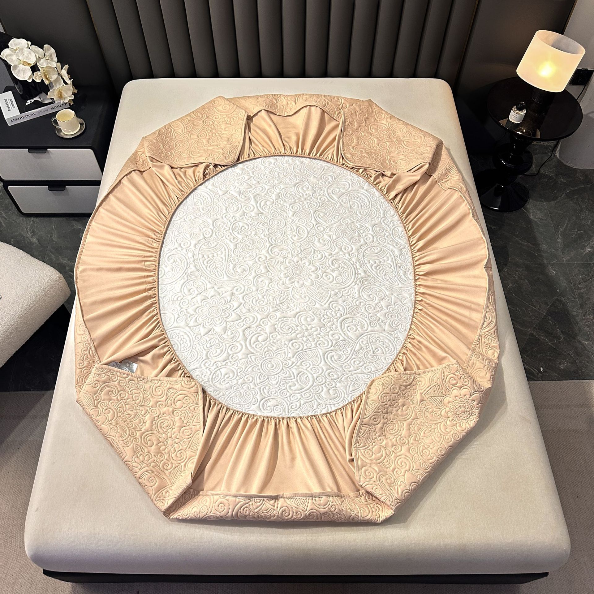 VANKE serie de algodón abrasivo cama cubierta de cama cubierta de cama cubierta de cama cubierta de protección de colchón cubierta de tres piezas cubierta de polvo gruesa