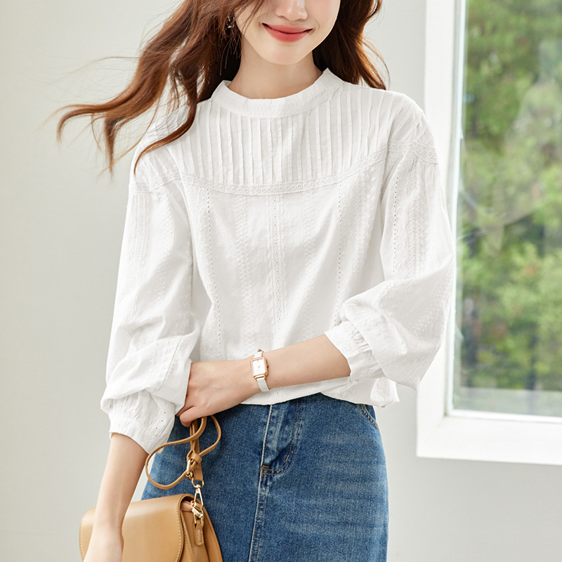 Factory Direct Sales Autumn New Style Lace Round Neck Solid Color Embroidered Cotton Shirt Women's Retro Loose Soft Shirt Factory Direct Sales Autumn New Style Lace Round Neck Solid Color Embroidered Cotton Shirt Women's Retro Loose Soft Shirt