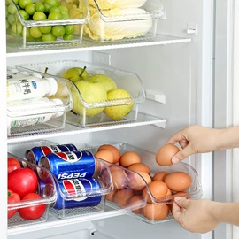 收纳盒;衣钩/挂钩;衣架