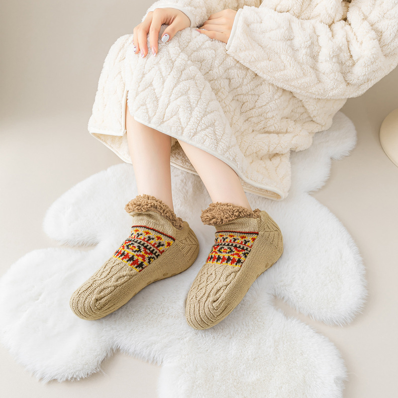 Slippers socks autumn and winter home slippers socks floor socks men and women fleece-lined carpet socks sleeping socks non-slip