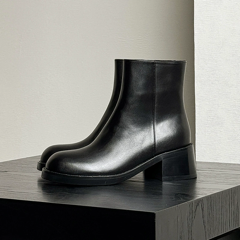 Один из поколения в поколение 2024 новые минималистские кожаные ботинки с круглой головой на высоком каблуке мужские кожаные ботинки Челси