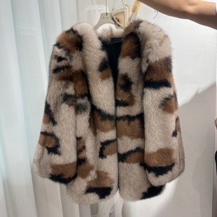 �󻨱��M�ڷ��m����ëƤ������Ů2024���¿���Ƥëһ�w�������p��