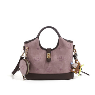 Micherr��鿠�Ʒ��Ůʿ��������б��μ���˻@�Ӱ�ˮͰ���ٴ�