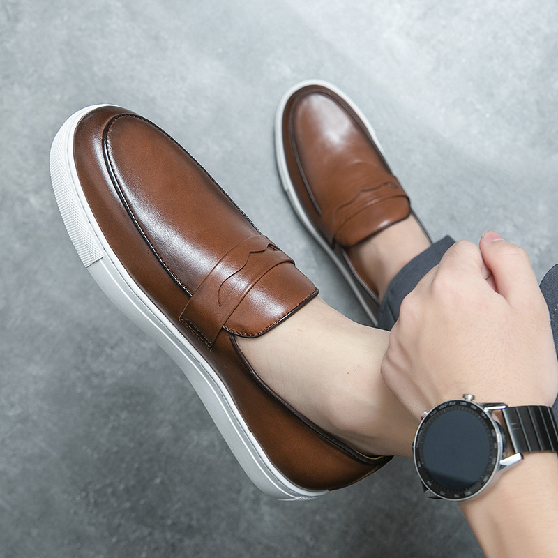 Cross-border 47 tamaño cuatro estaciones nuevos zapatos de cuero de altura baja para hombres sonrientes zapatos de moda casuales zapatos de hombre de un pie image 2