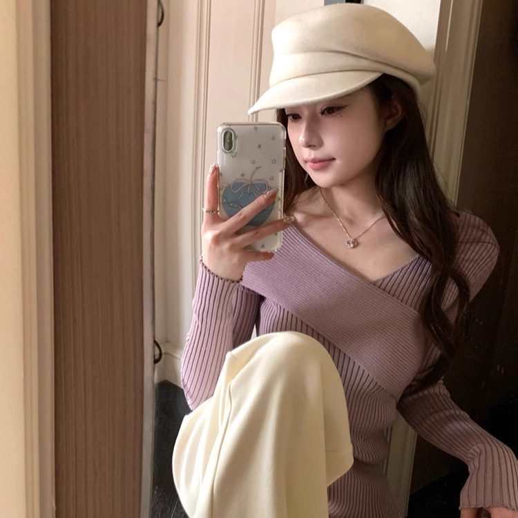 Factory Ready-Made Autum Design Gray Purple V Neck Slim Pullover Long-Sleeved Knitwear Niche Bottoming Knitwear for Women