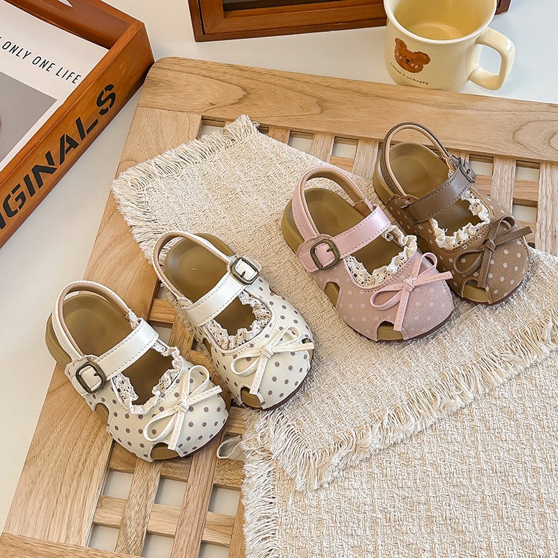 Mädchen-Sandalen mit Spitzenbesatz, geschlossener Zehenpartie und hohler Sohle, neuer Sommerstil, Mori Girl Prinzessinnenschuhe für Kleinkinder_voghion.com