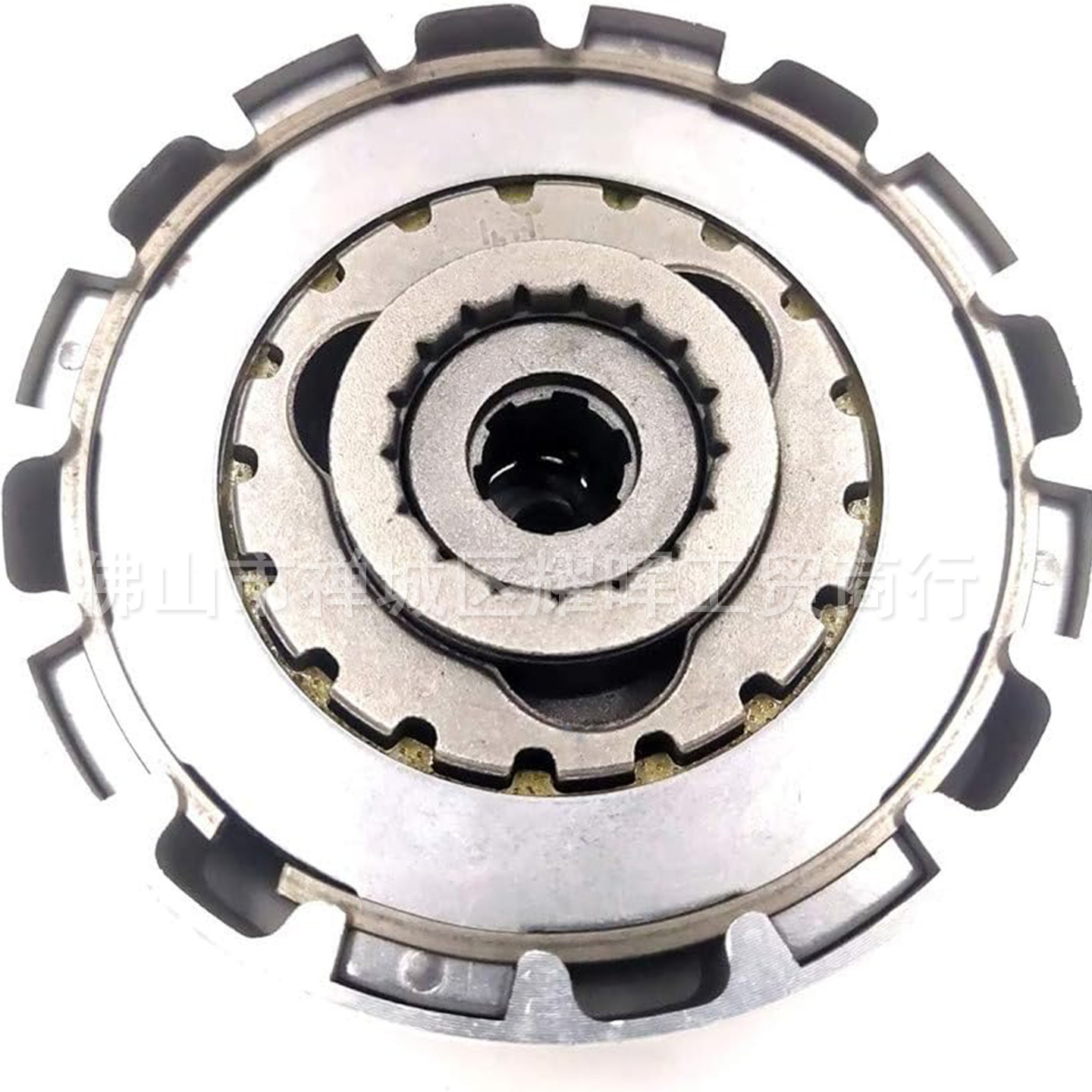 Zongshen Lifan Curved Beam Beach Motorcycle Dy100 Manual Semi-Automatic Clutch Assembly 17/18t 125Cc