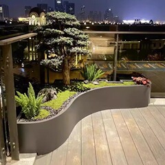 屋内ステンレス鋼フラワーボックスバルコニーコーナー造園湾曲した植木鉢営業部屋外フラワープール特殊形状植栽フラワースタンド