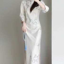 旗袍2025新款气质高端改良国风秋冬新中式优雅女连衣裙日常大码女