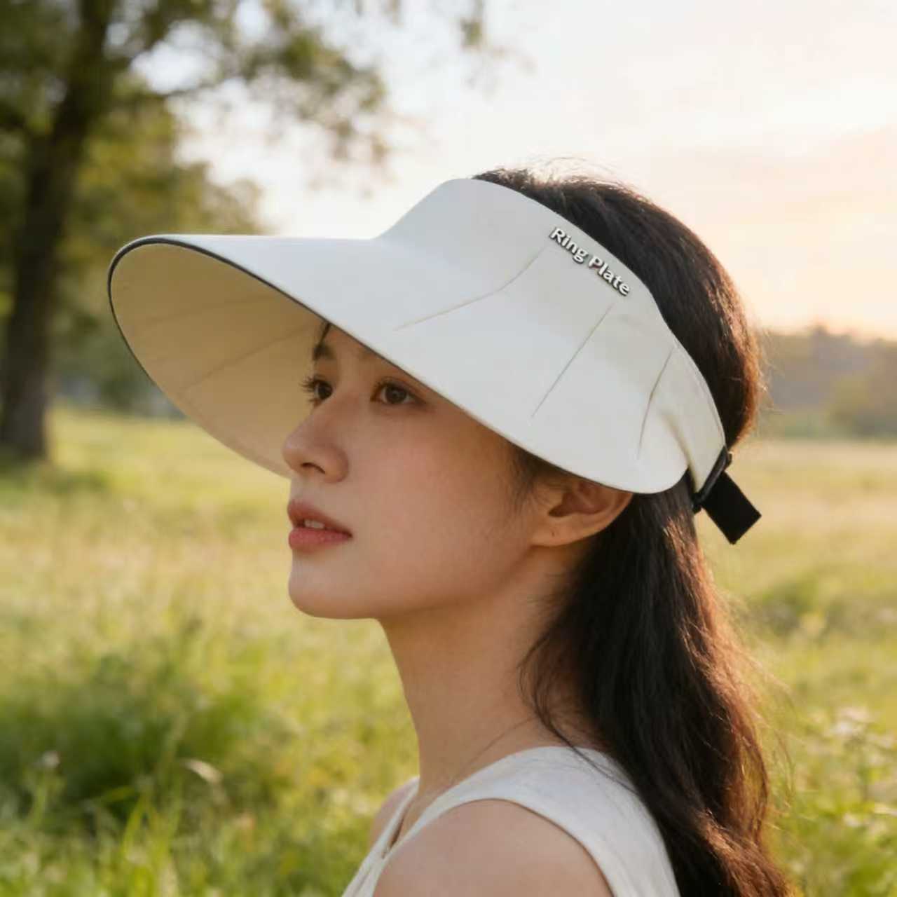Cappello da sole donna a tesa larga con protezione uv e top aperto_voghion.com