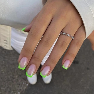 简约中长款欧方型亮眼绿色法式美甲欧美时尚ins风辣妹穿戴甲nails