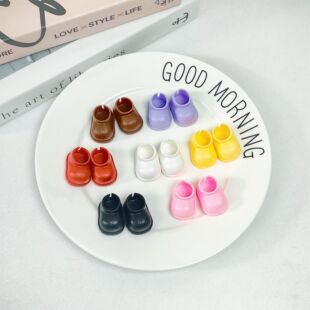����crybabyϵ��15cm������СЬ�Ӱٴ��ɫ���^Ь���l