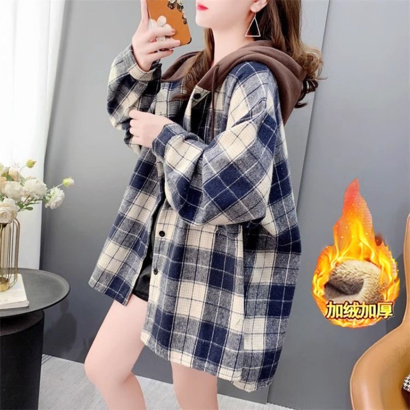 Plus-size women's extra-large fleece-lined plaid coat with hood, autumn and winter new style, medium-length, warm, versatile, and thick