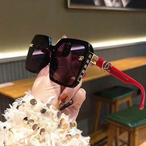 TikTok Live Broadcast Classic Fashion Sunglasses Fashion Personalized Anti-UV Sunglasses Women's Polarized Sunglasses 7731