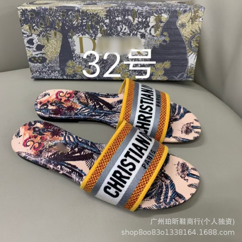 Zapatillas clásicas de alta versión D casa bordadas en una línea Zapatillas de piel de oveja para mujer