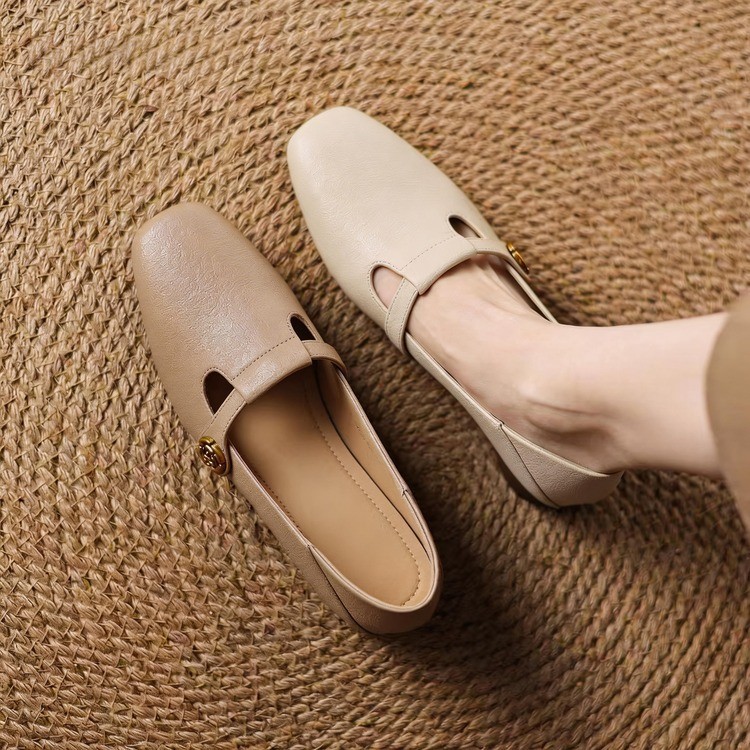2026 nuevos zapatos de talón grueso y medio para mujeres camellia gigante suave con un pie de zapato cuadrado Lefour zapatos franceses no cansados pies