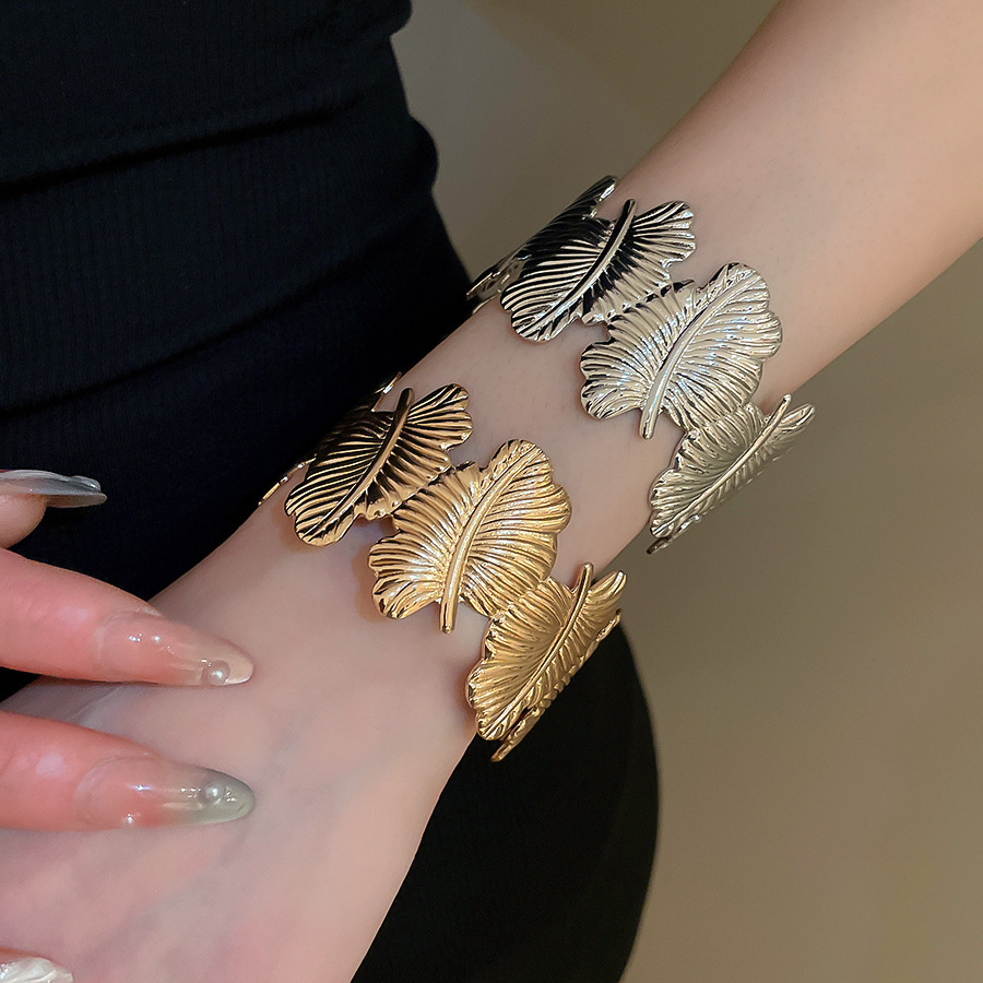 Exaggerated Geometric Metal Bracelet Circular Link Fashion Style_voghion.com