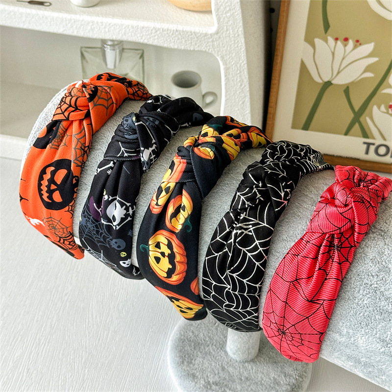 102g Weight Hair Band Hair Accessories Type 1 Piece Quantity Holiday, Festival Occasion Halloween Festival Pumpkin Pattern Women's Gender Handmade Design Classic Style Style Europe And America  New Halloween Headband Skull Pumpkin Fabric Knotted Headband Holiday Party Headdress In Stock 1