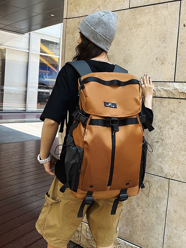 潮牌男士双肩包短途出游旅行包轻便防泼水圣山徒步包学生轻便书包|undefined