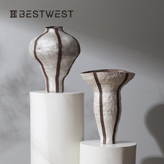 Best west大丹陶磁器デザイナーの正規品である銀彩花瓶の家庭のリビングルームの軽い豪華な柔らかい装飾品の置物