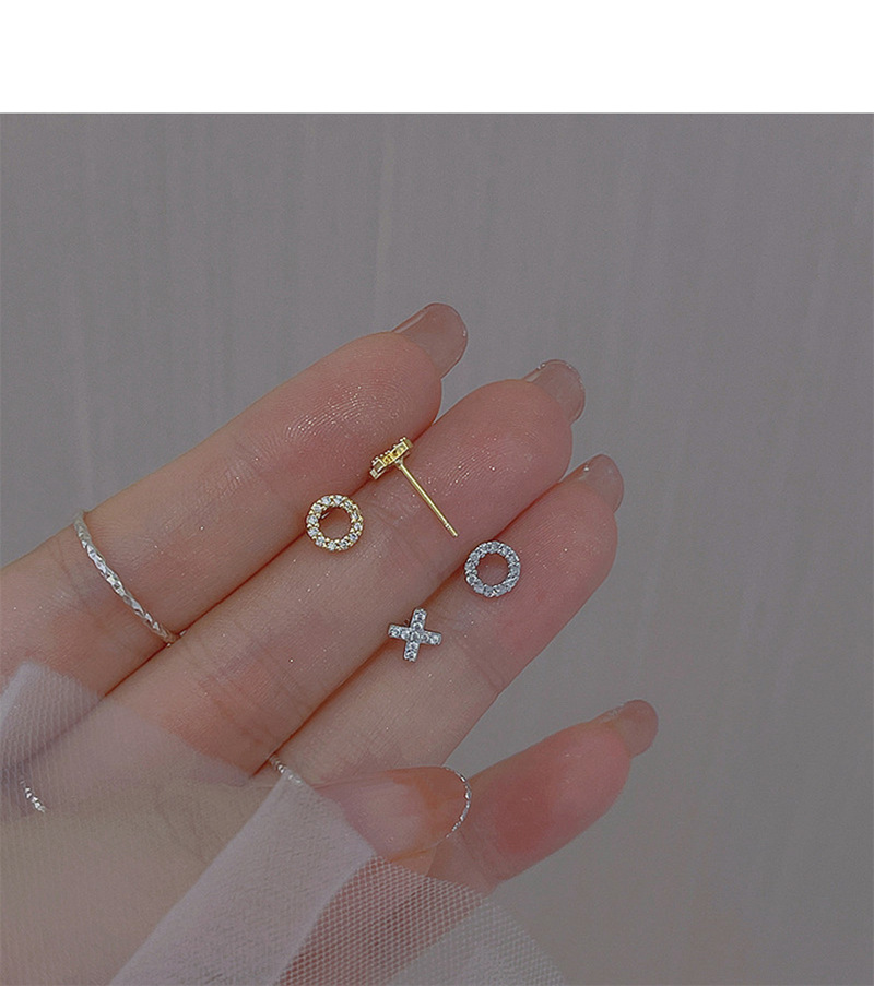 Simple Style Letter Copper Plating Zircon Ear Studs 1 Pair