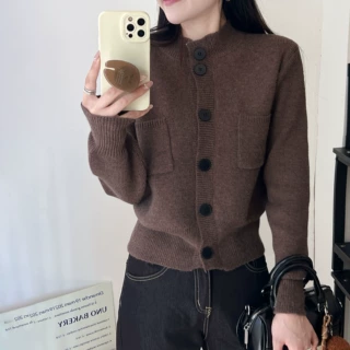 日系简约小个子毛衣女外套2026秋冬新款修身短款休闲口袋针织开衫