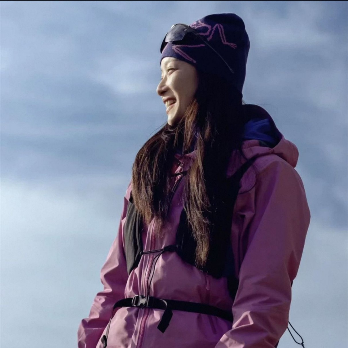 Spring 2025 New BETA SL Single Layer Charge Women's Hard Shell Windproof and Waterproof Upgraded LT Mountaineering Suit for Men