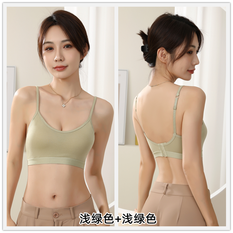 연한 녹색 + 연한 녹색