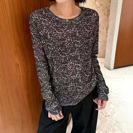 2026秋新款复古豹纹长袖T恤女圆领打底衫设计感小众洋气上衣