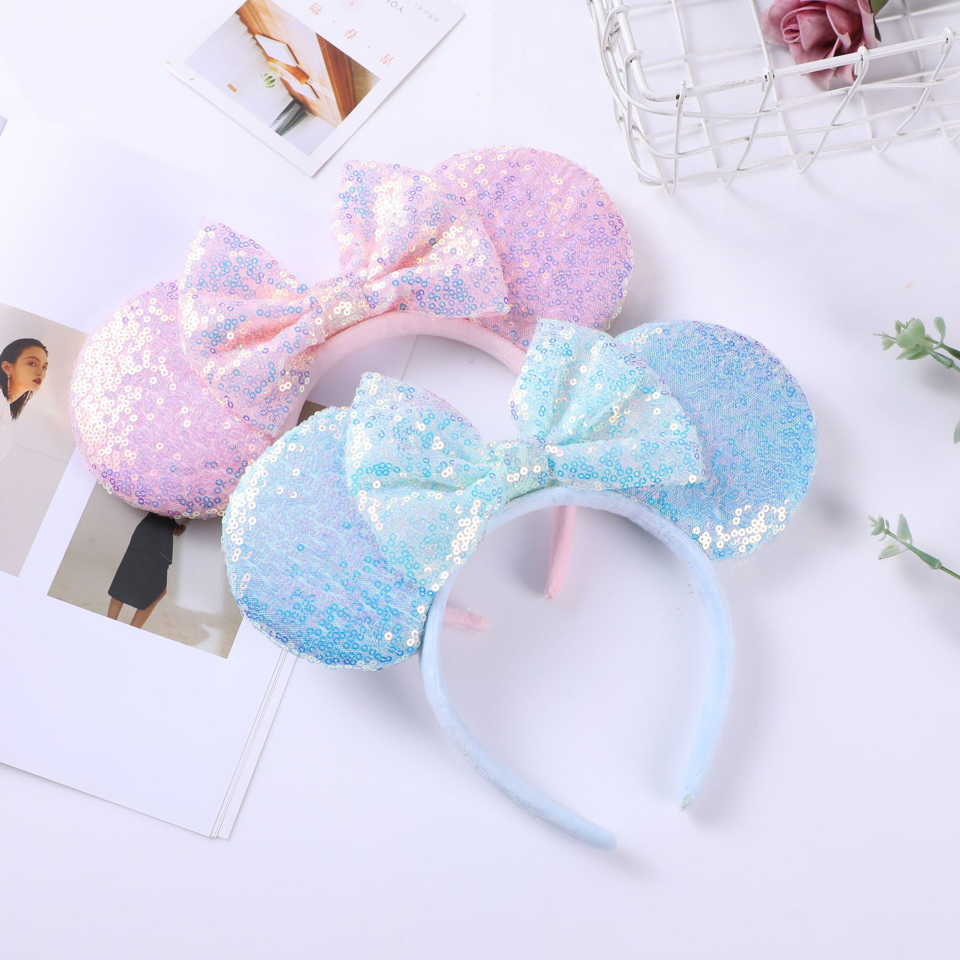 Fresh cute cartoon headband for face washing