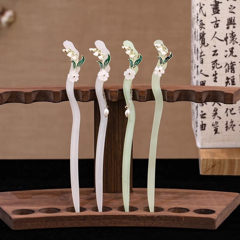 Nueva horquilla china 2025 nuevo estilo estilo antiguo horquilla mujer falda de cara de caballo de alta calidad estilo nacional horquilla de madera paso a paso horquilla tocado